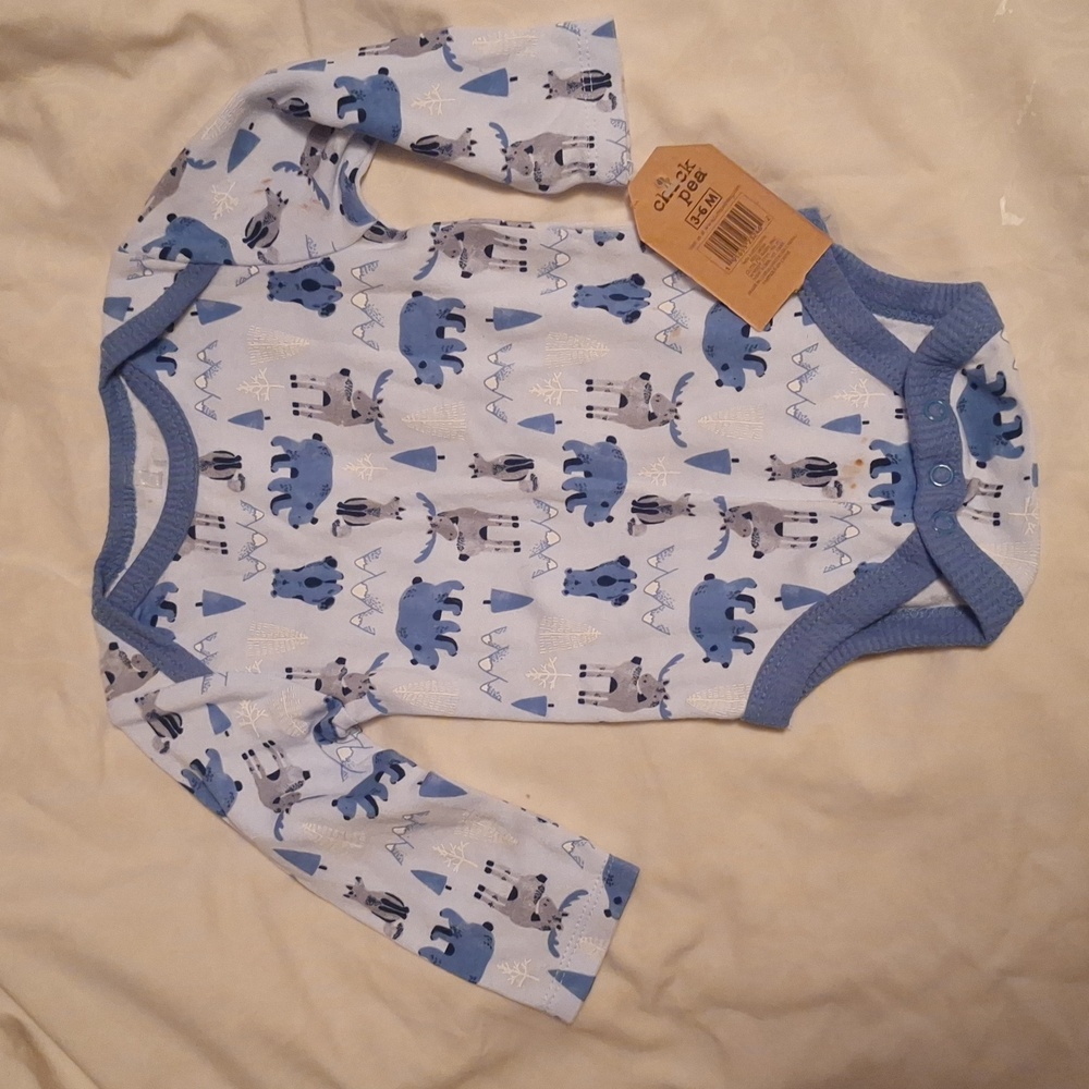 CHICK PEA ONESIE WITH ANIMALS (SZ 3~6 MONTHS)